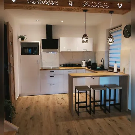 Vakantiehuis Na Brzyzku - W Gorach Z Balia Z Jacuzzi *